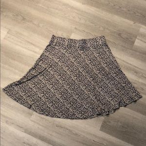 Loft rayon/spandex skirt size small
